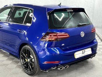 Used Volkswagen Golf 2019 for sale - 79674532: Photo