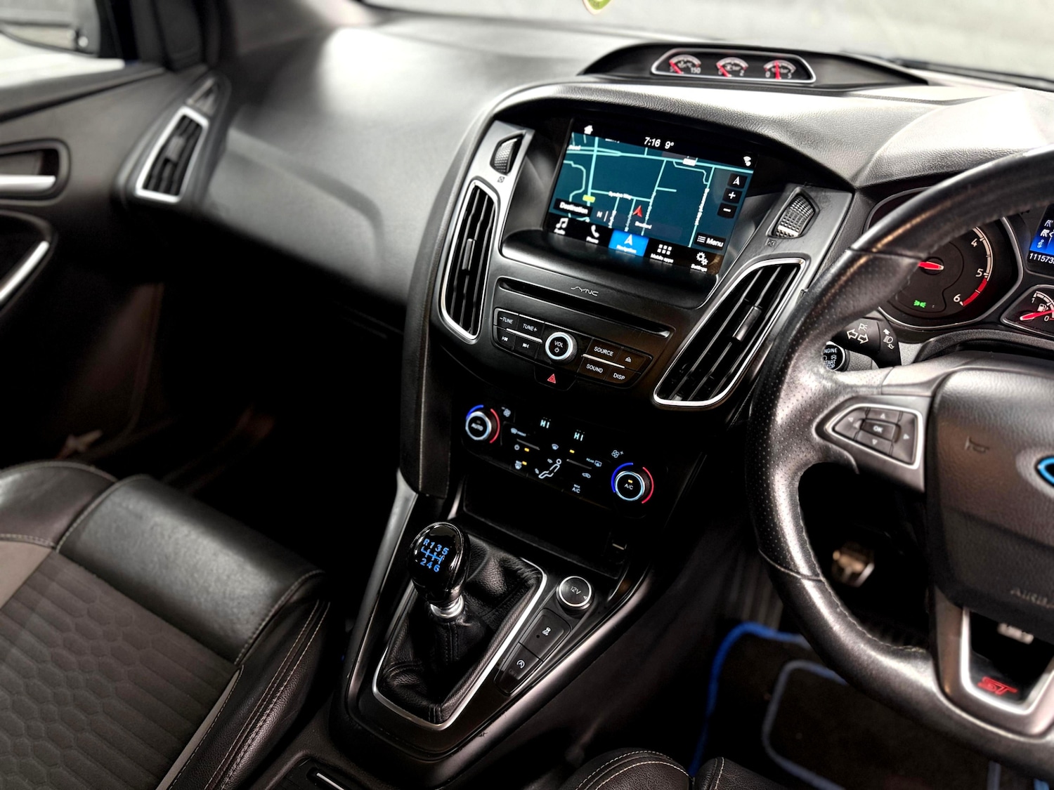 Used Ford Focus 2017 for sale - 76527598: Photo 15