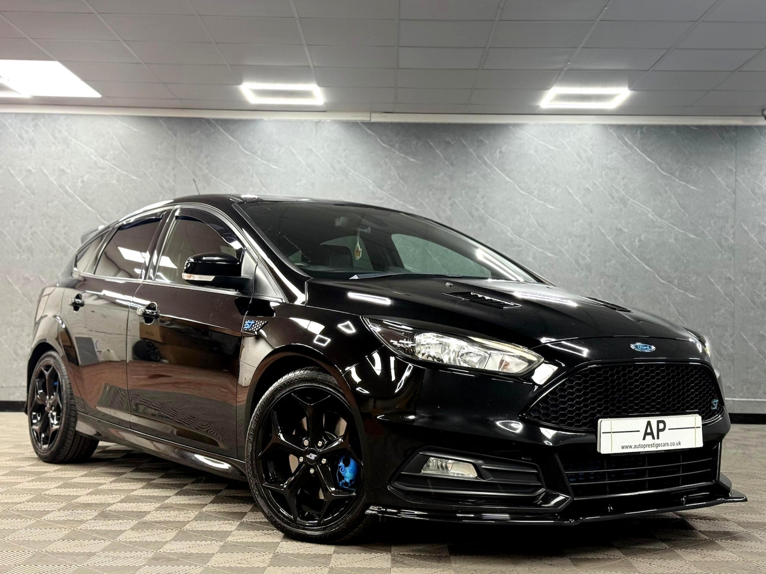 Used Ford Focus 2017 for sale - 76527598: Photo 18