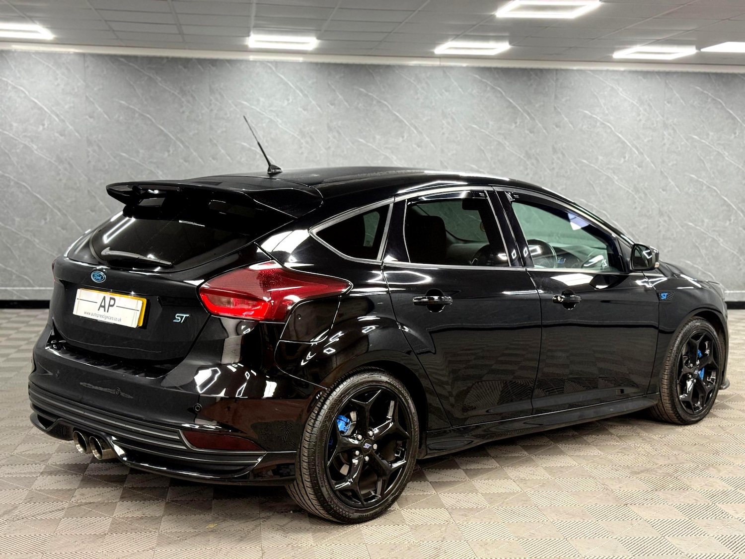 Used Ford Focus 2017 for sale - 76527598: Photo 23