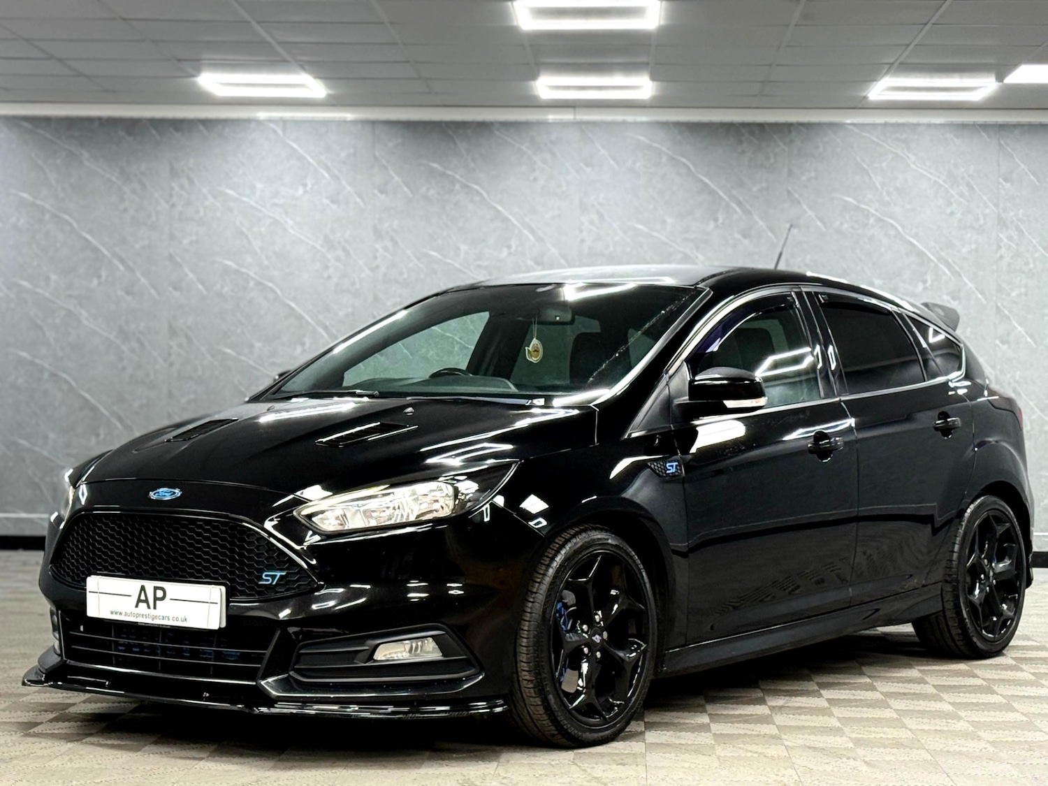 Used Ford Focus 2017 for sale - 76527598: Photo 26