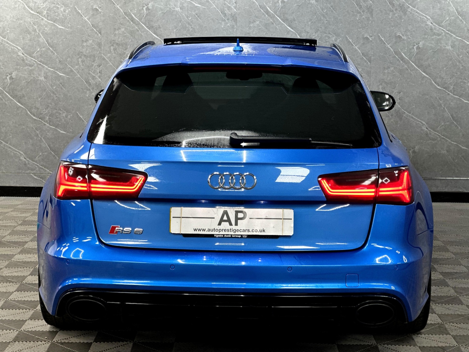 Used Audi RS6 2017 for sale - 77312414: Photo 11