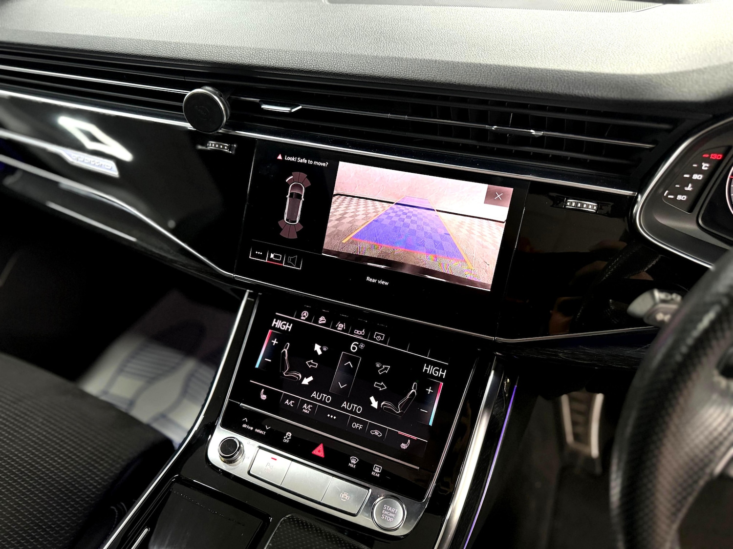 Used Audi Q8 2019 for sale - 77201474: Photo 14