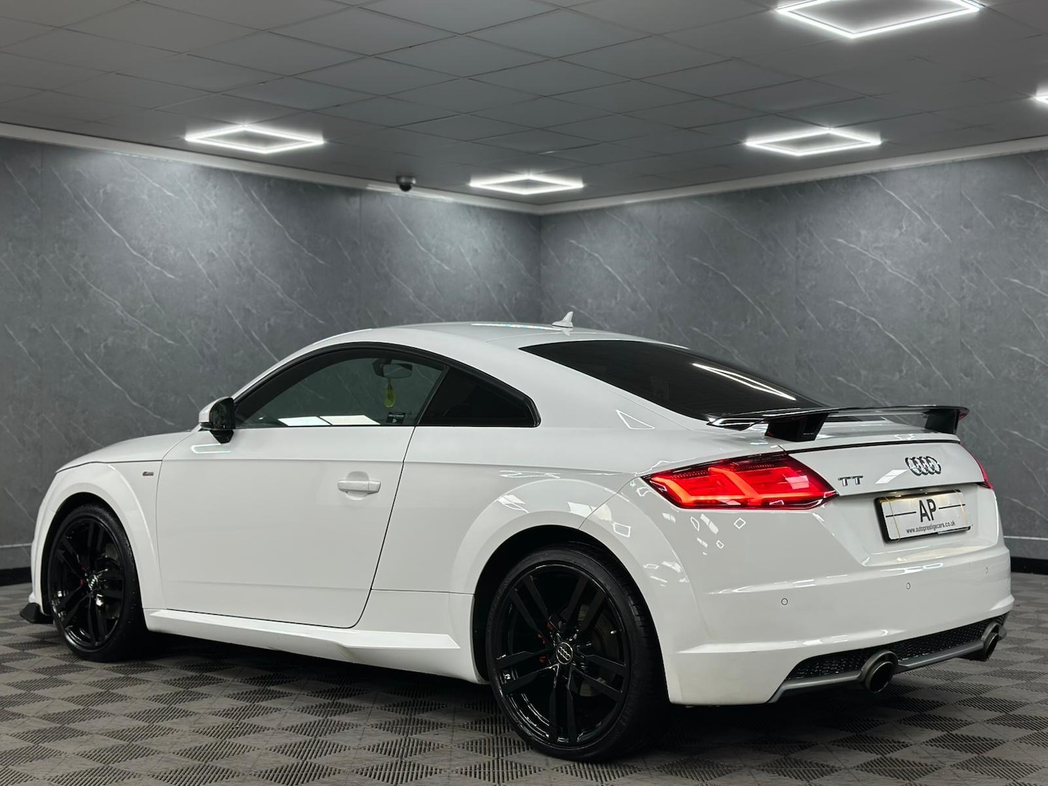 Used Audi TT 2018 for sale - 76618817: Photo 22