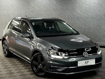Used Volkswagen Golf 2018 for sale - 78915398: Photo