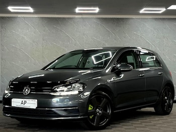 Used Volkswagen Golf 2018 for sale - 78915398: Photo