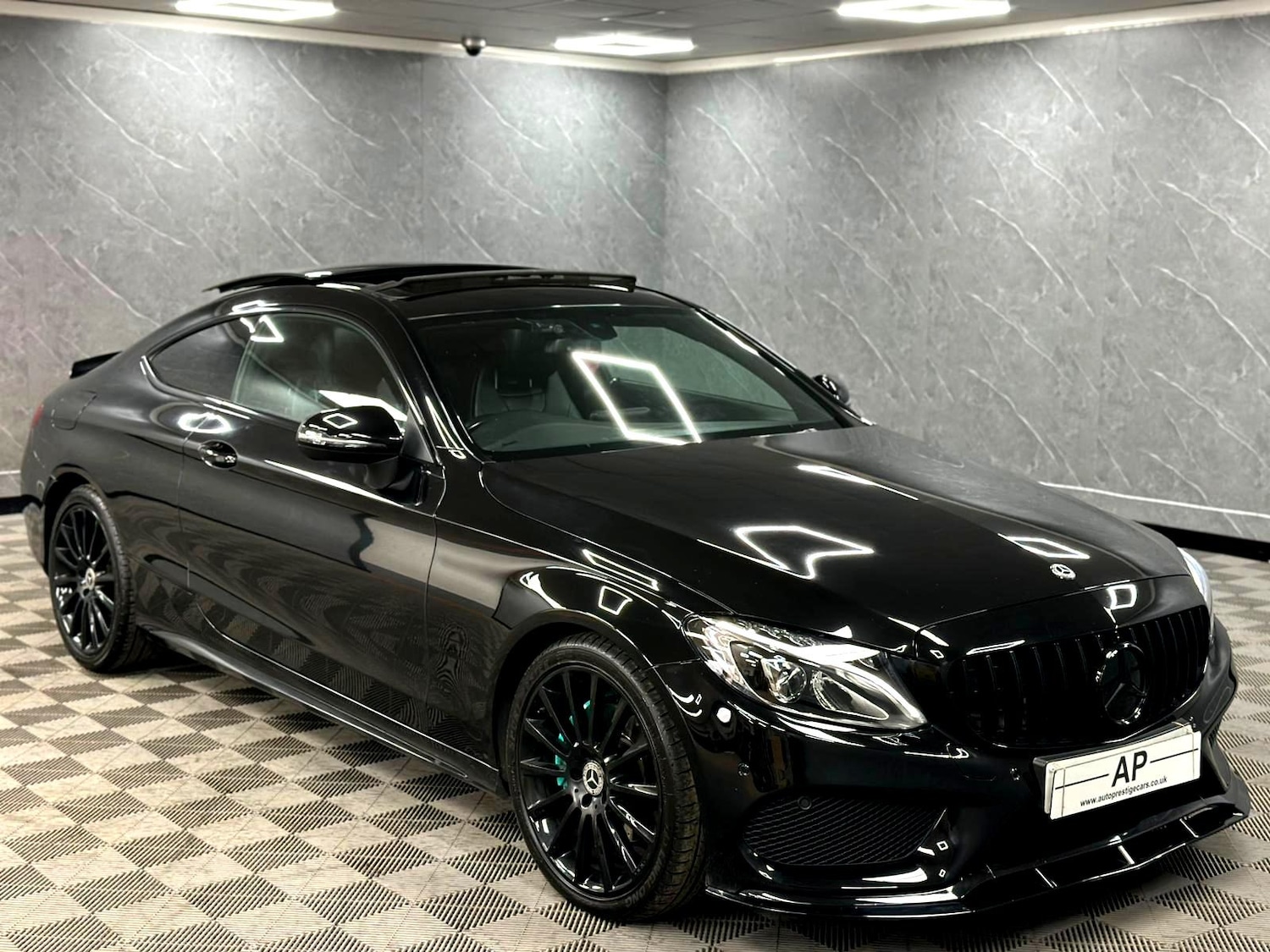 Used Mercedes-Benz C Class 2016 for sale - 77831813: Photo 13