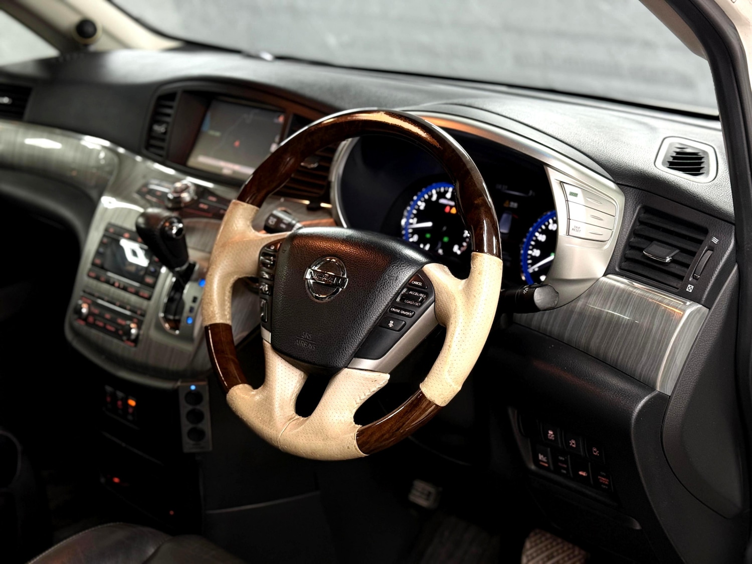 Used Mitsubishi Shogun 2014 for sale - 77204862: Photo 9