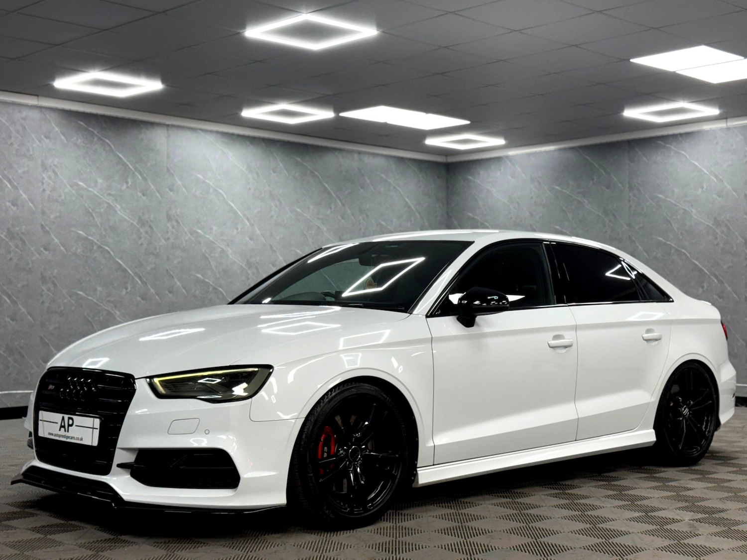 Used Audi S3 2015 for sale - 76337917: Photo 17