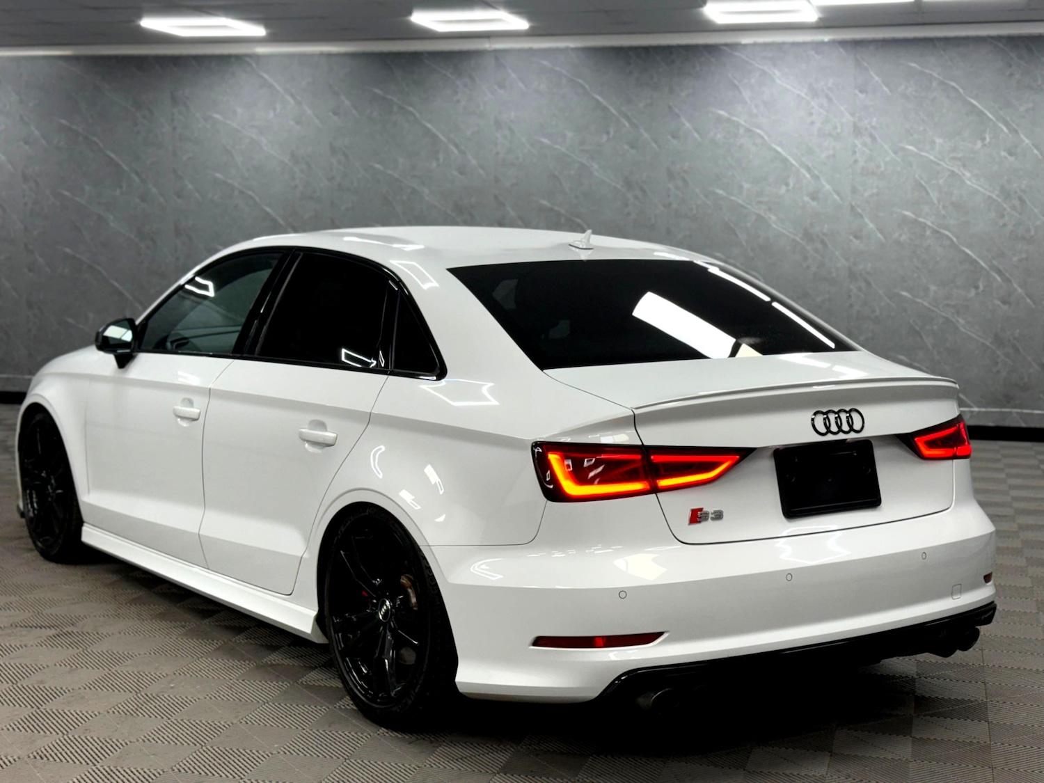 Used Audi S3 2015 for sale - 76337917: Photo 23