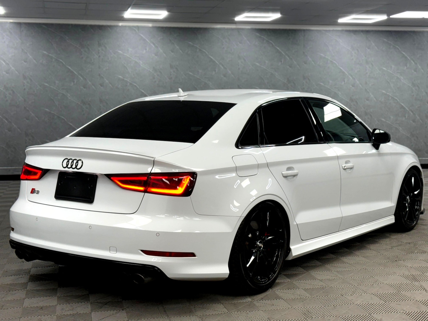 Used Audi S3 2015 for sale - 76337917: Photo 26