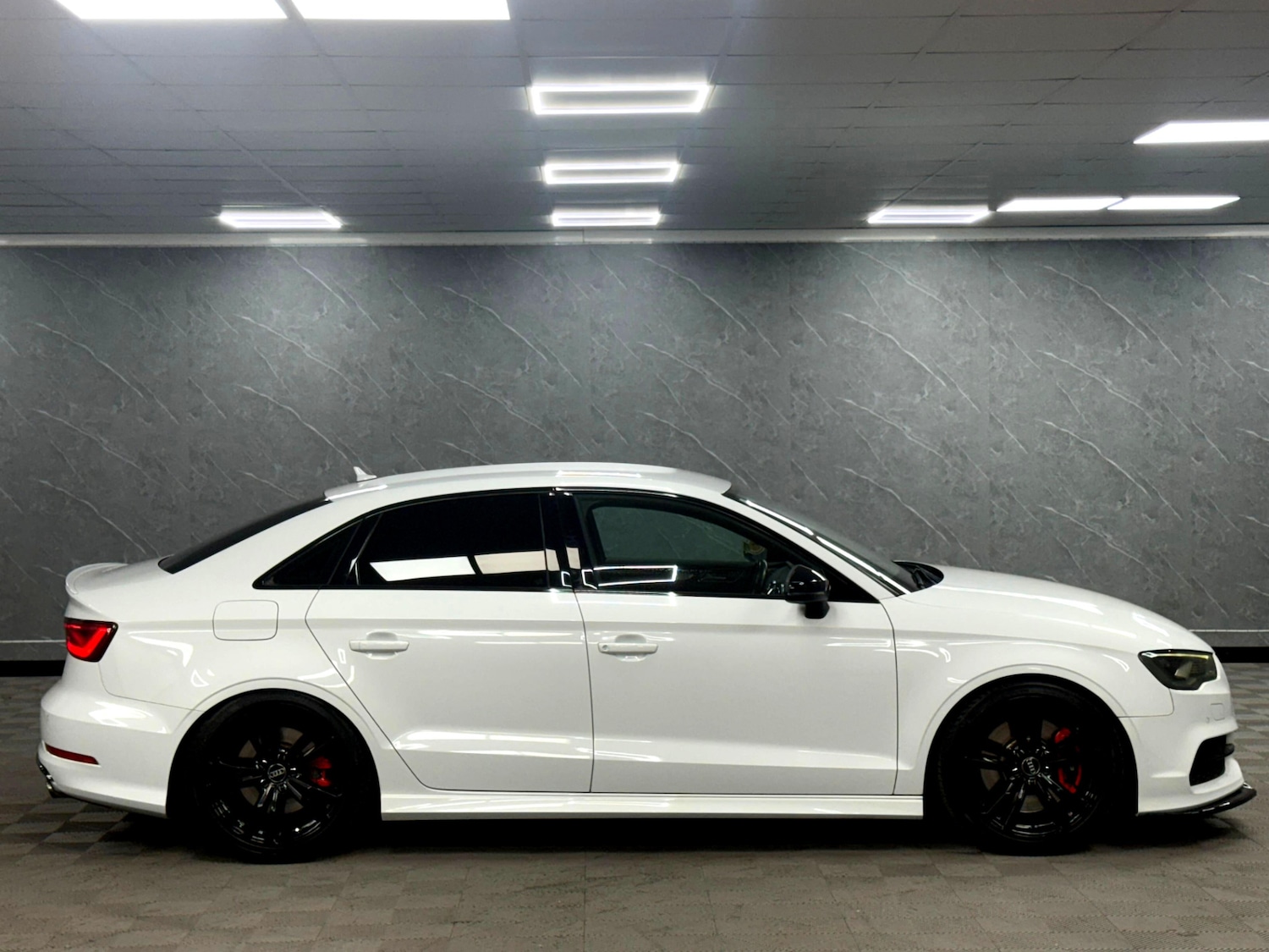 Used Audi S3 2015 for sale - 76337917: Photo 27