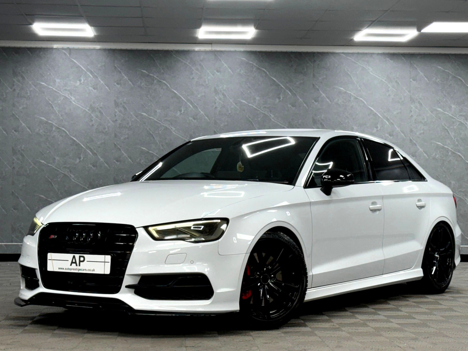 Used Audi S3 2015 for sale - 76337917: Photo 3
