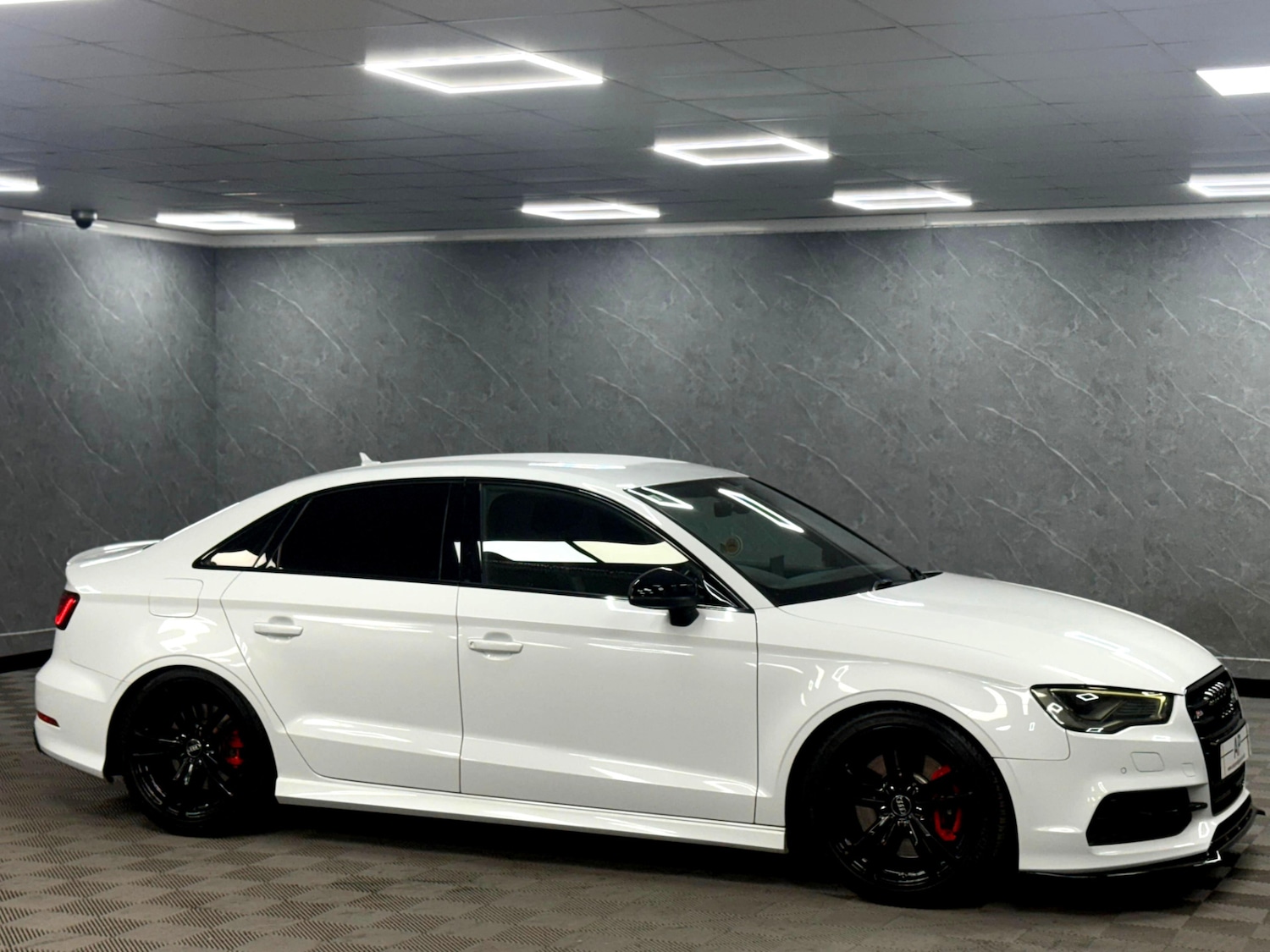 Used Audi S3 2015 for sale - 76337917: Photo 30