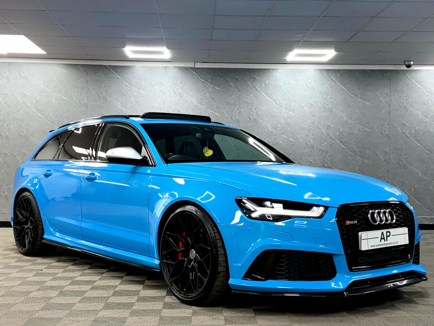 Used Audi RS6 2016 for sale - 77087723: Photo 4