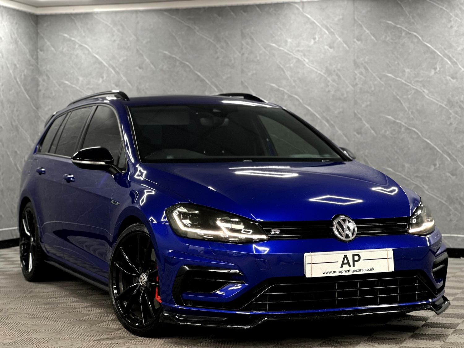 Used Volkswagen Golf 2019 for sale - 76664601: Photo 3