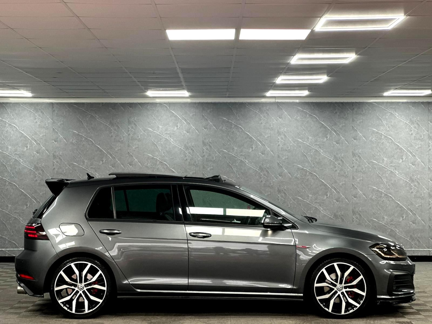 Used Volkswagen Golf 2018 for sale - 76881647: Photo 15