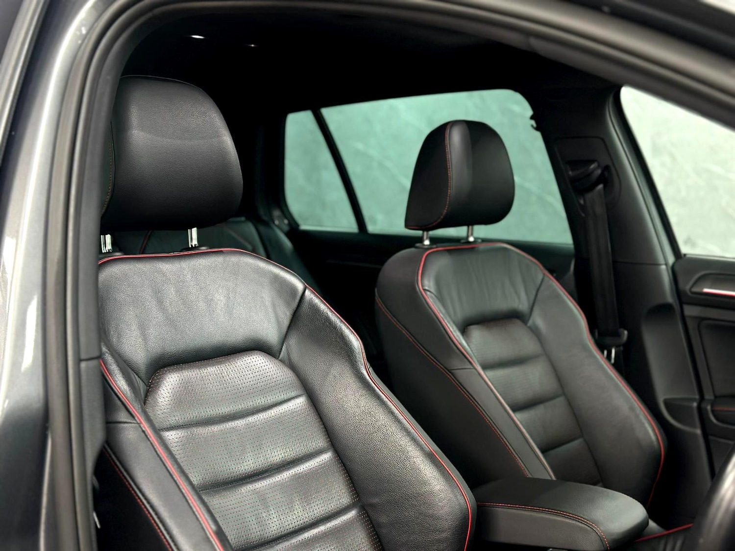 Used Volkswagen Golf 2018 for sale - 76881647: Photo 20