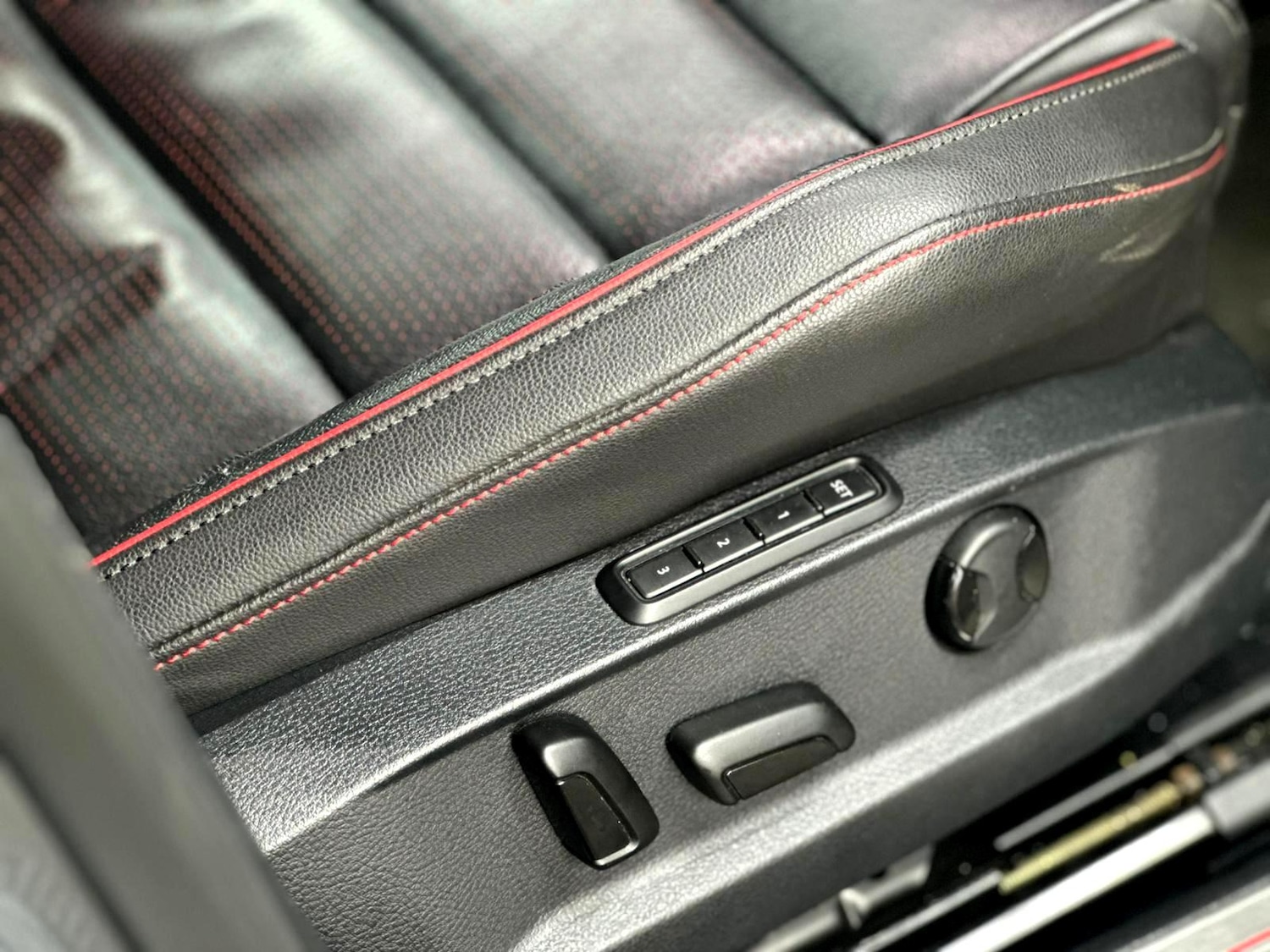 Used Volkswagen Golf 2018 for sale - 76881647: Photo 21