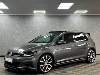 Used Volkswagen Golf 2018 for sale - 76881647: Photo