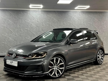 Used Volkswagen Golf 2018 for sale - 76881647: Photo