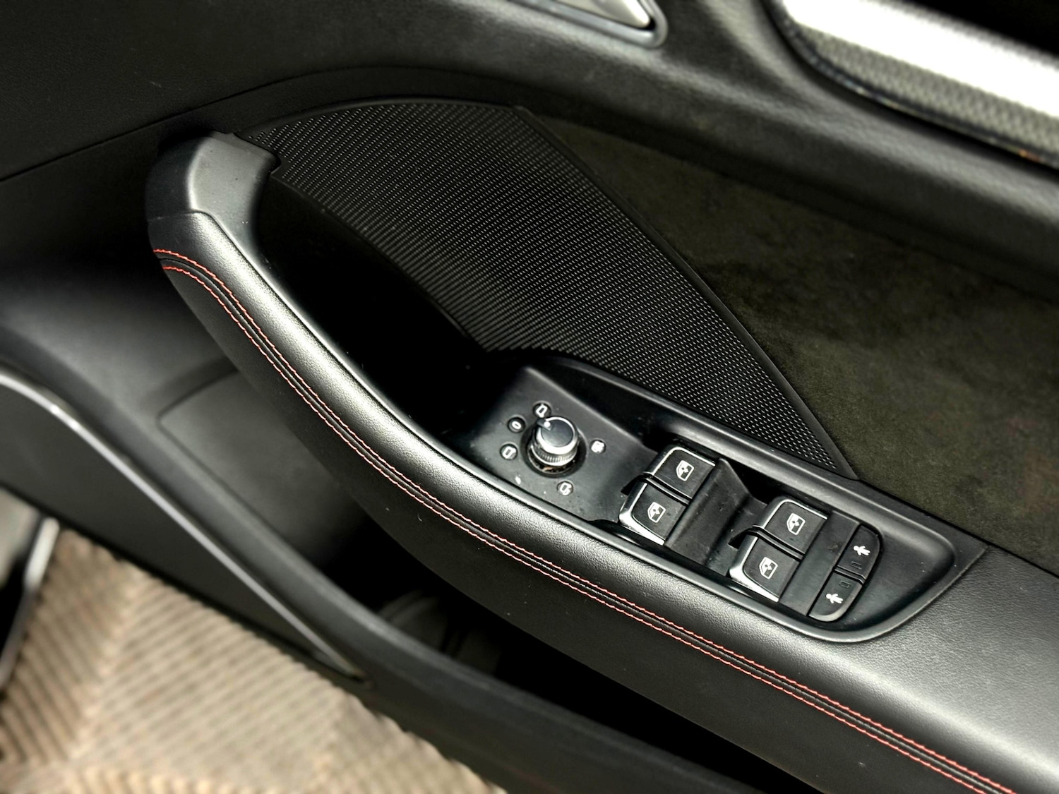 Used Audi RS3 2018 for sale - 77398880: Photo 15