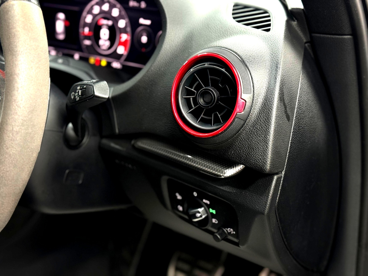 Used Audi RS3 2018 for sale - 77398880: Photo 30