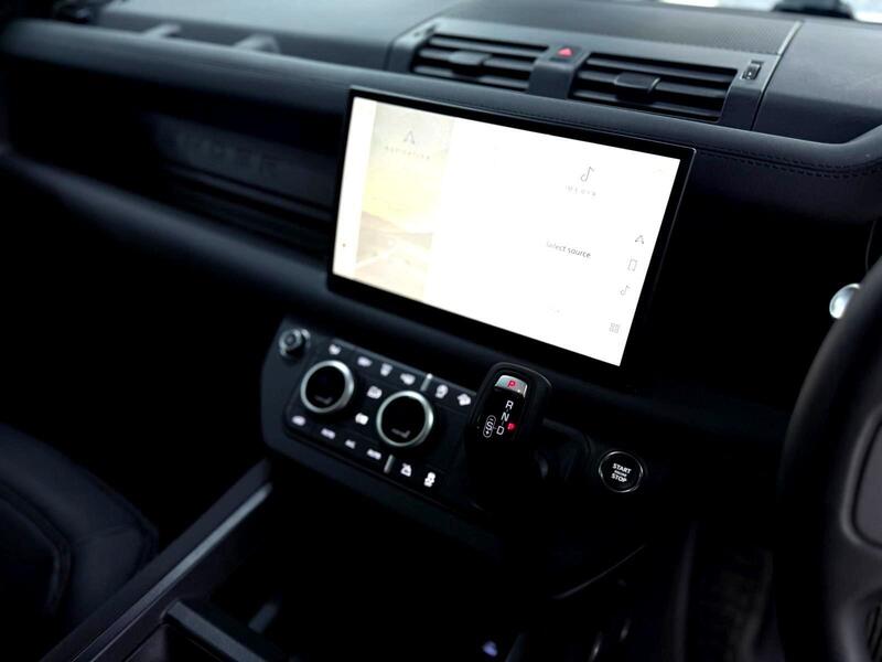 Used Land Rover Defender 2025 for sale - 78172274: Photo 52