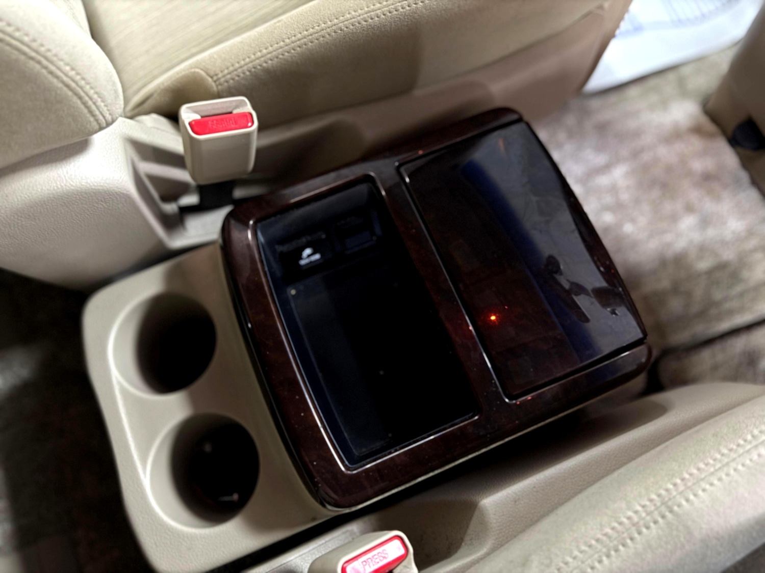 Used Nissan Elgrand 2025 for sale - 76950786: Photo 33