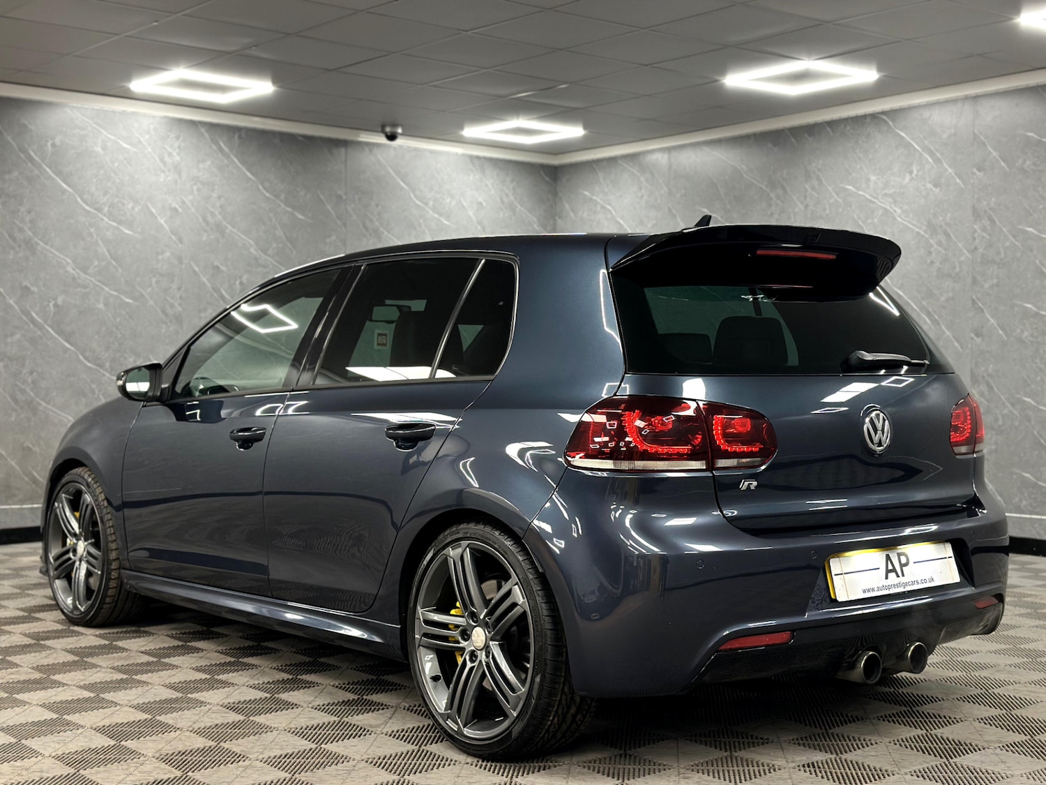 Used Volkswagen Golf 2010 for sale - 77477976: Photo 10