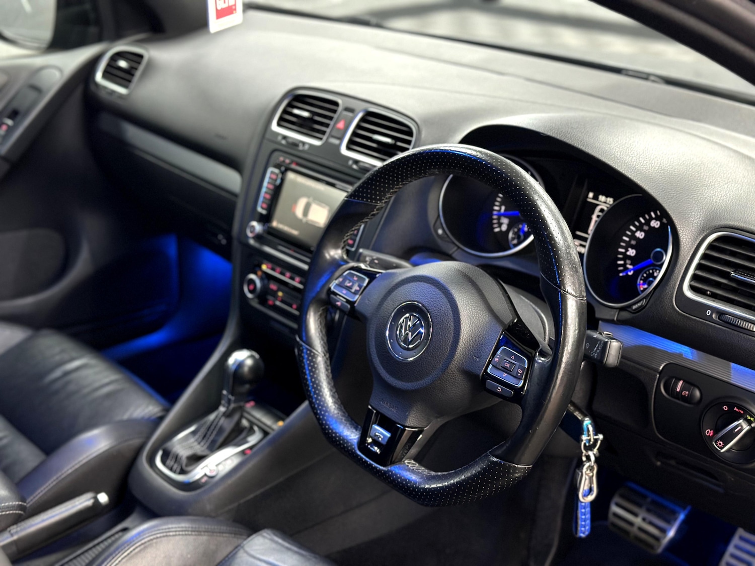 Used Volkswagen Golf 2010 for sale - 77477976: Photo 18