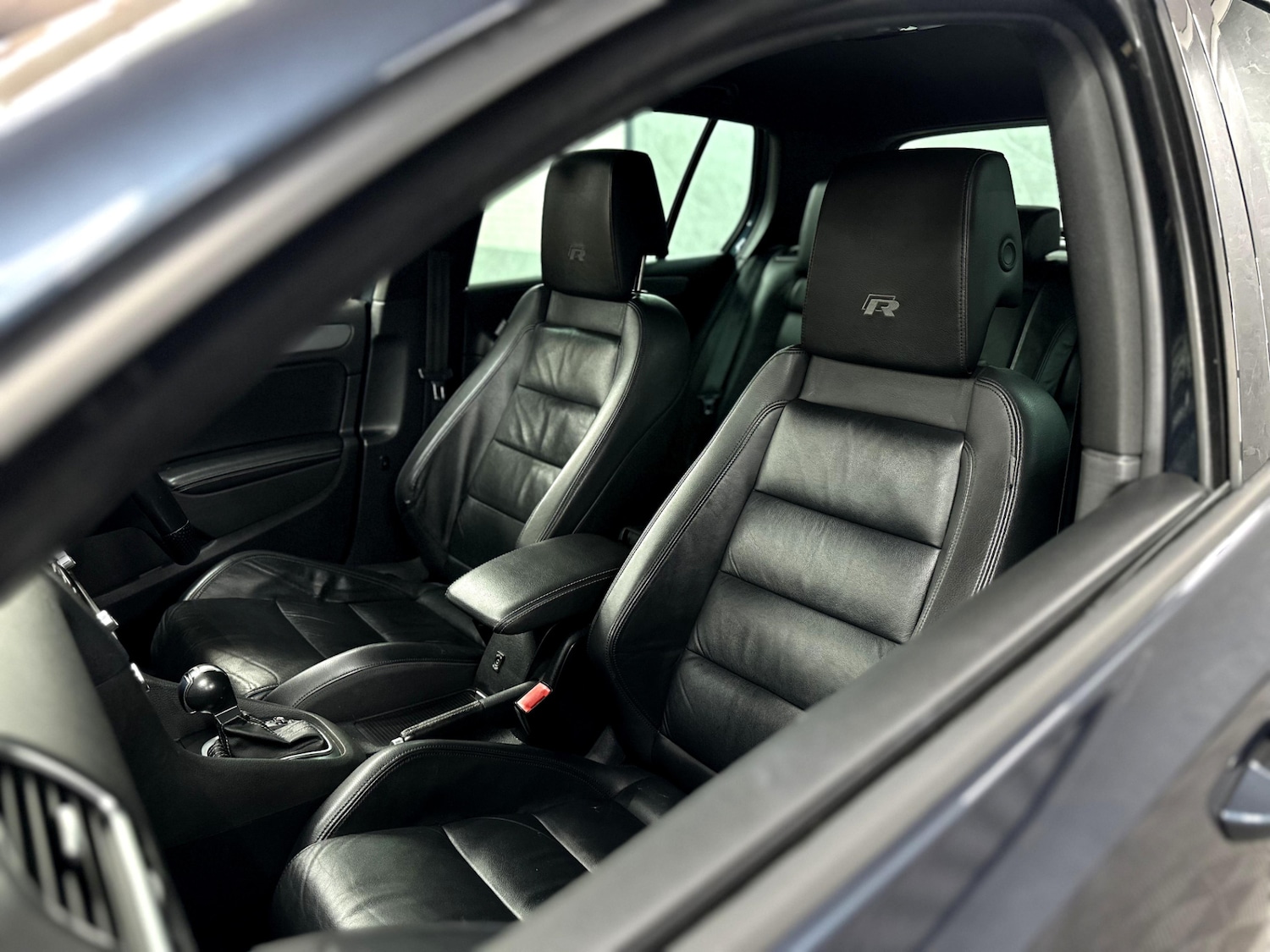 Used Volkswagen Golf 2010 for sale - 77477976: Photo 22