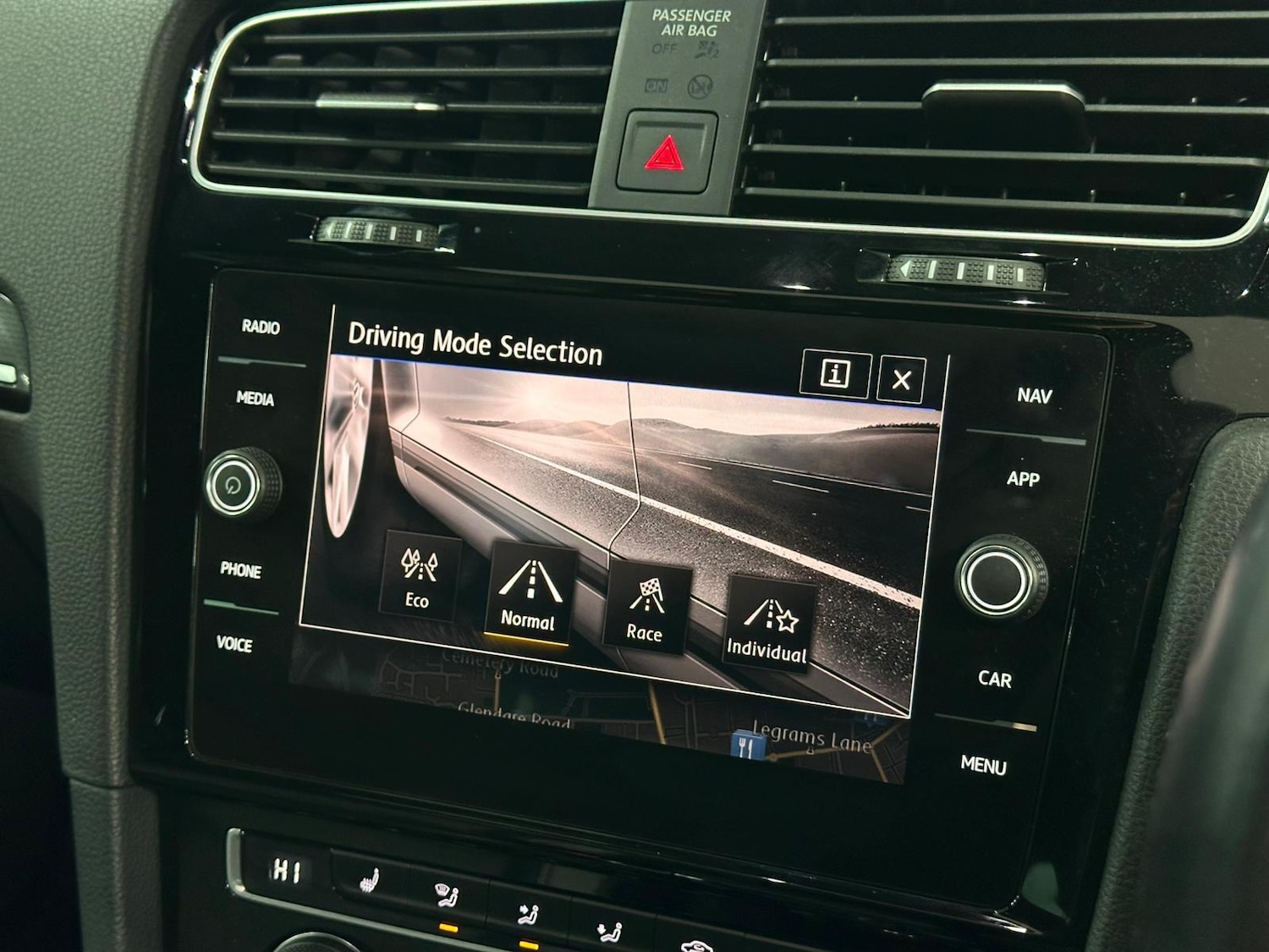 Used Volkswagen Golf 2019 for sale - 76618553: Photo 18