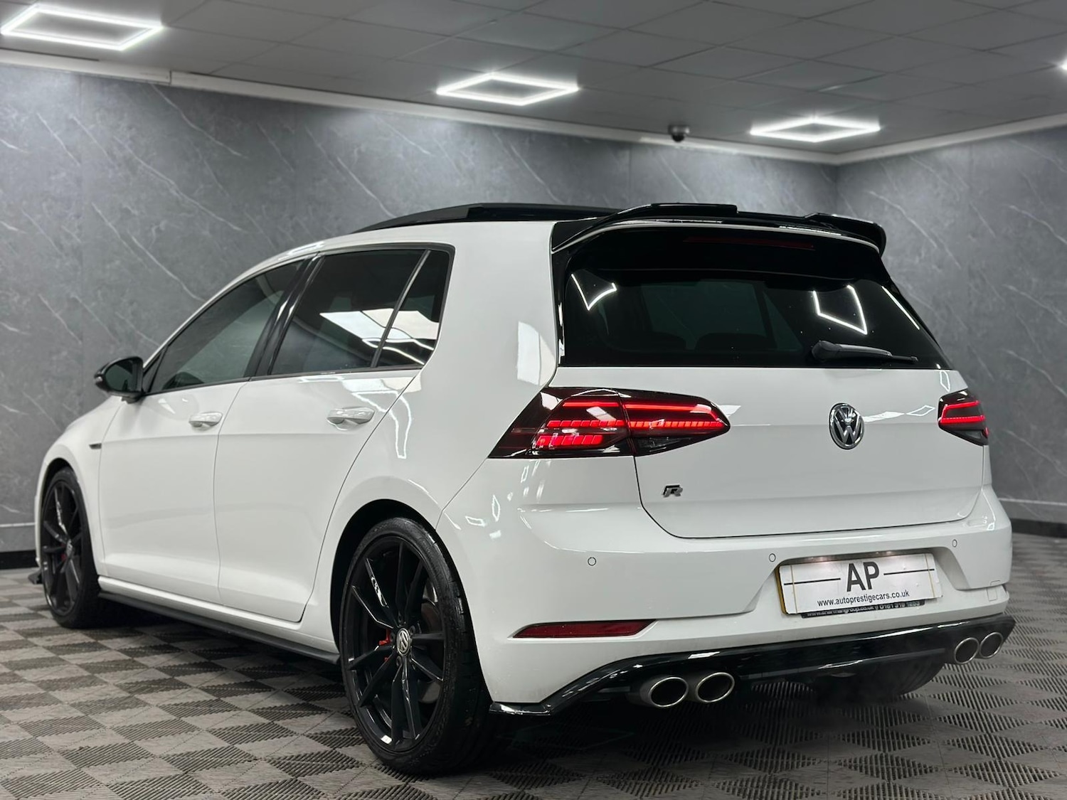 Used Volkswagen Golf 2019 for sale - 76618553: Photo 21