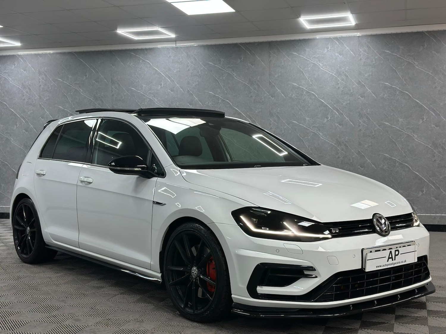 Used Volkswagen Golf 2019 for sale - 76618553: Photo 25