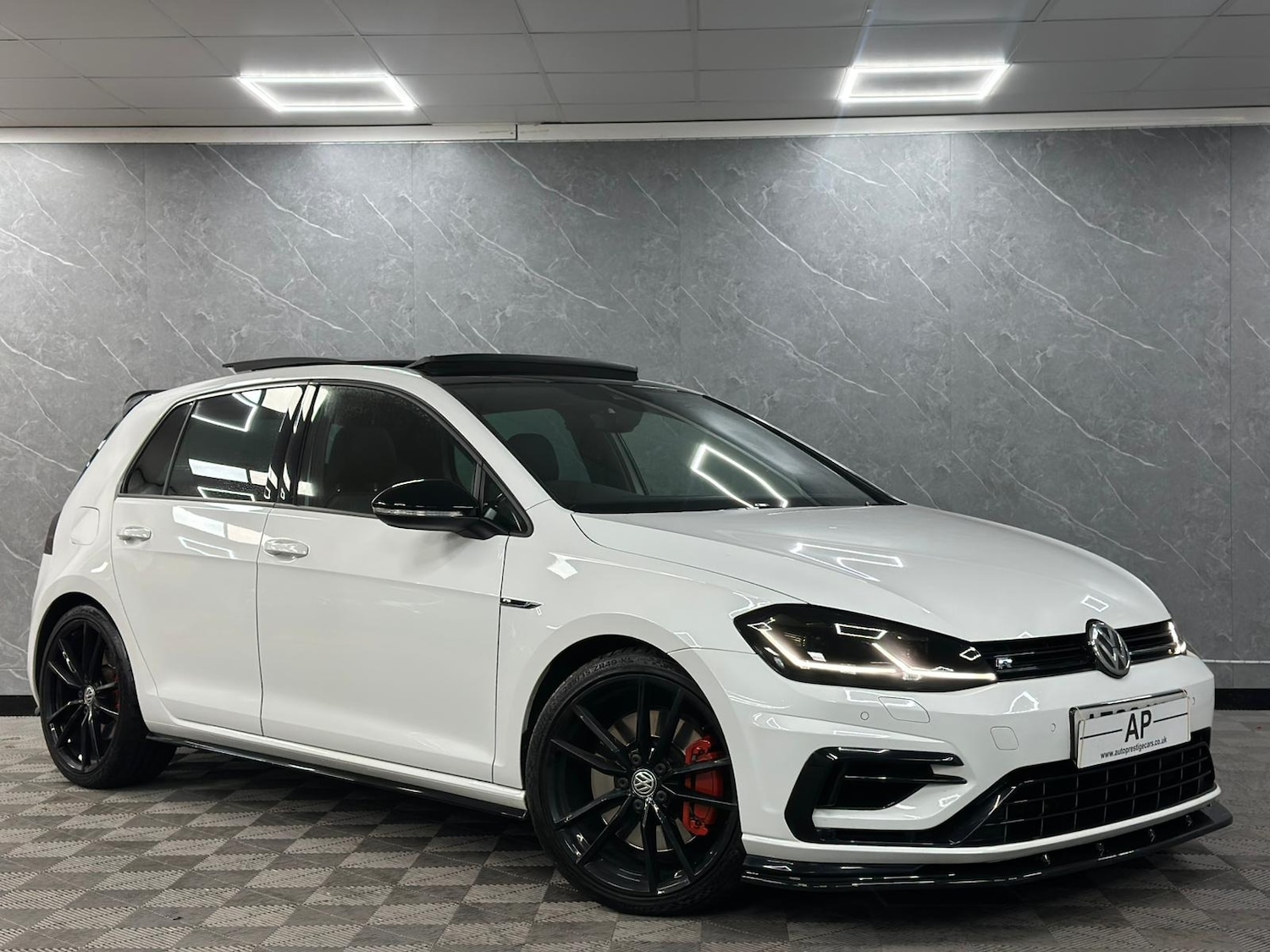 Used Volkswagen Golf 2019 for sale - 76618553: Photo 40