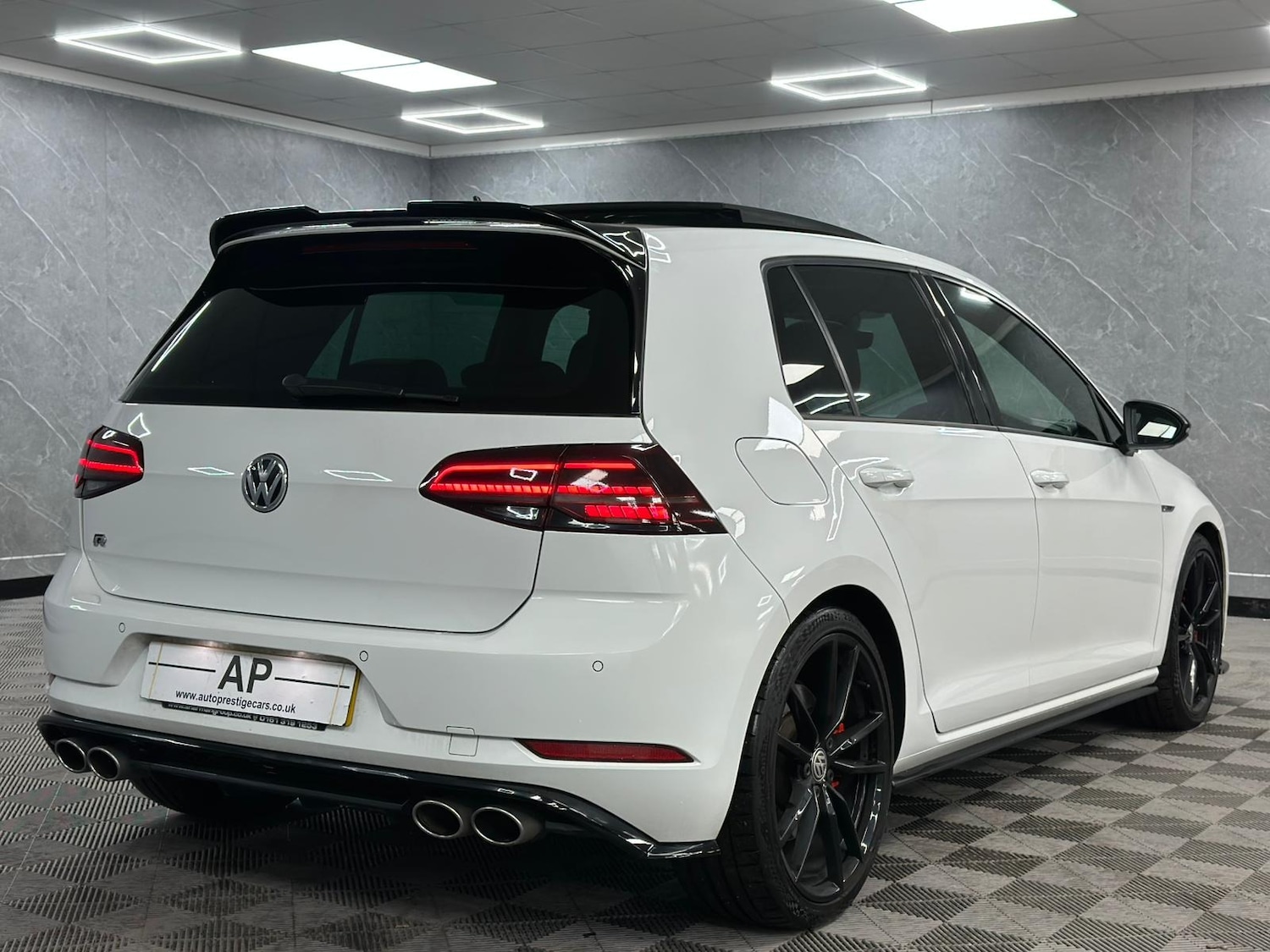 Used Volkswagen Golf 2019 for sale - 76618553: Photo 43