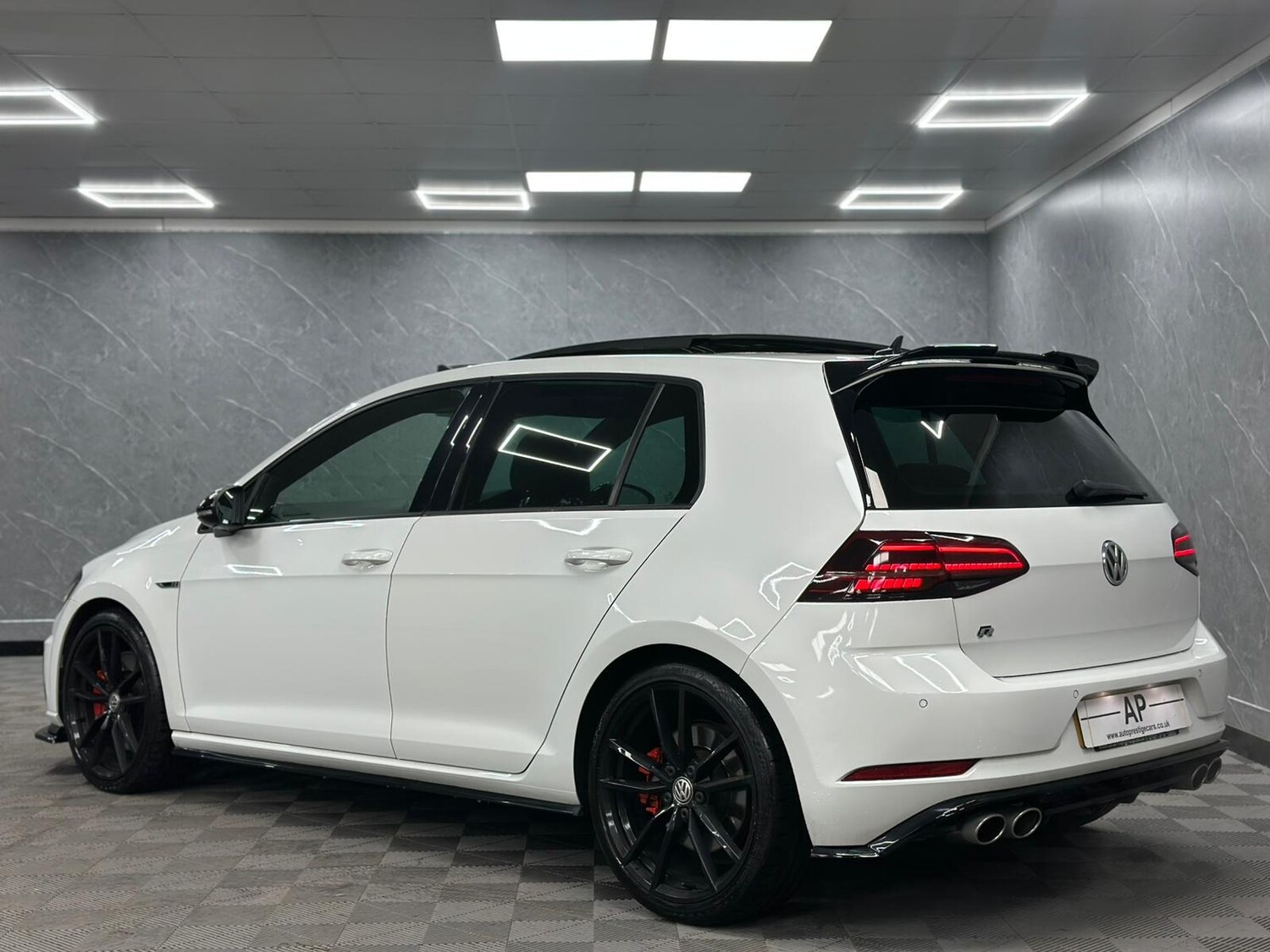 Used Volkswagen Golf 2019 for sale - 76618553: Photo 47