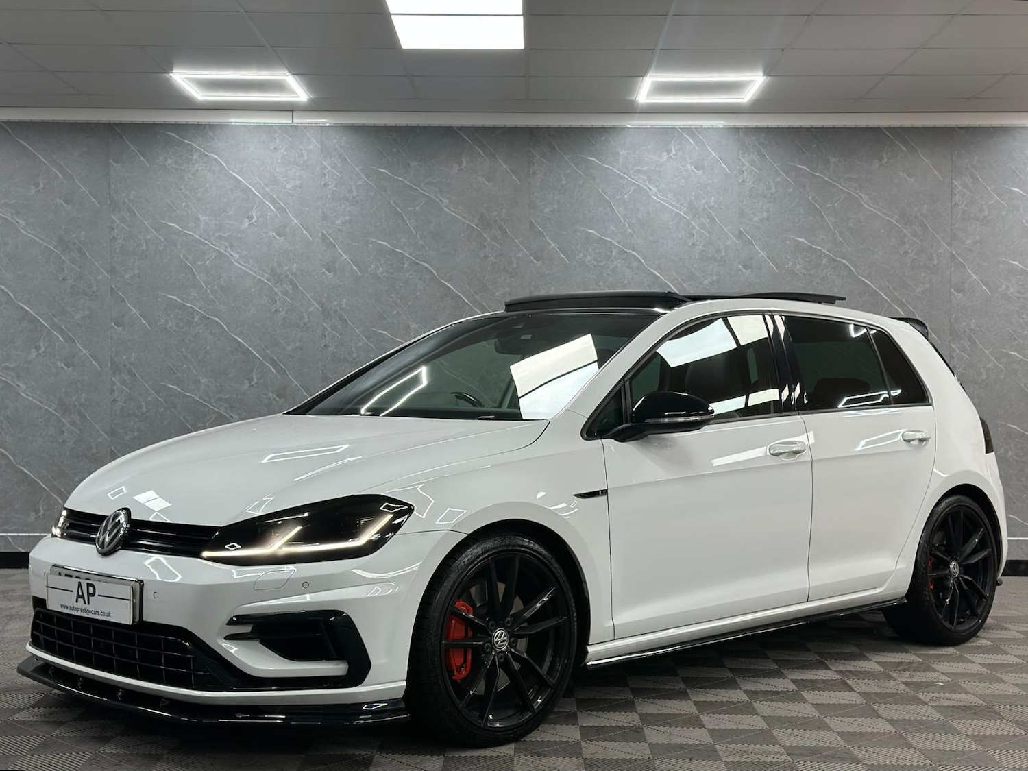 Used Volkswagen Golf 2019 for sale - 76618553: Photo 48