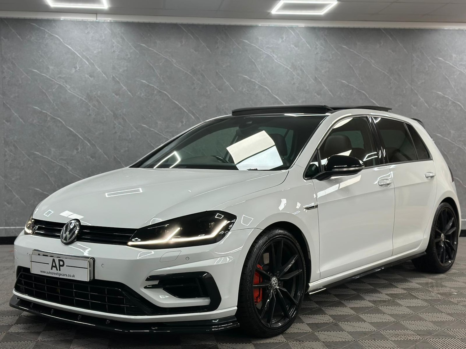 Used Volkswagen Golf 2019 for sale - 76618553: Photo 50