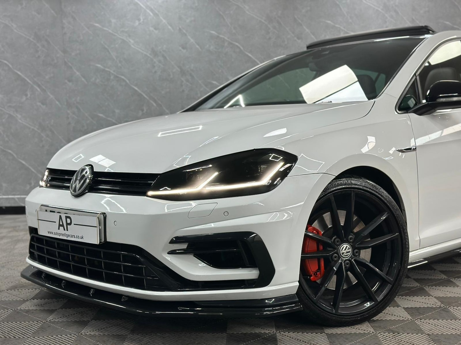 Used Volkswagen Golf 2019 for sale - 76618553: Photo 53