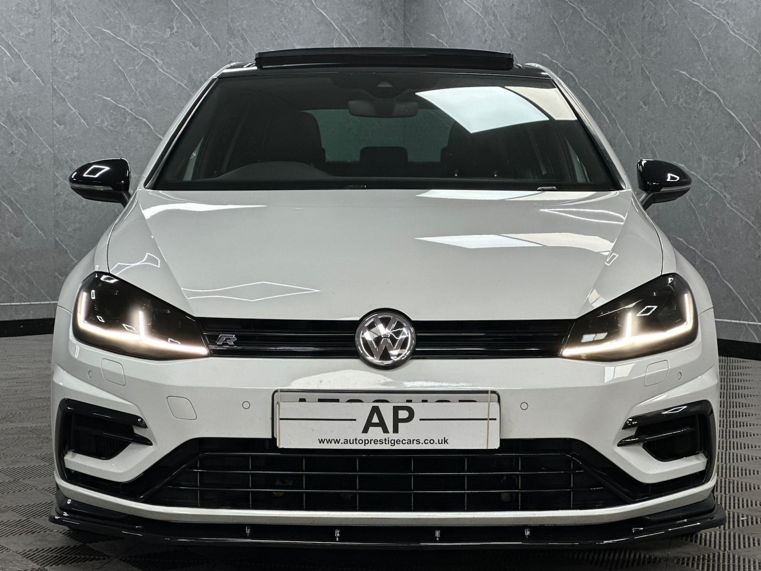 Used Volkswagen Golf 2019 for sale - 76618553: Photo 7