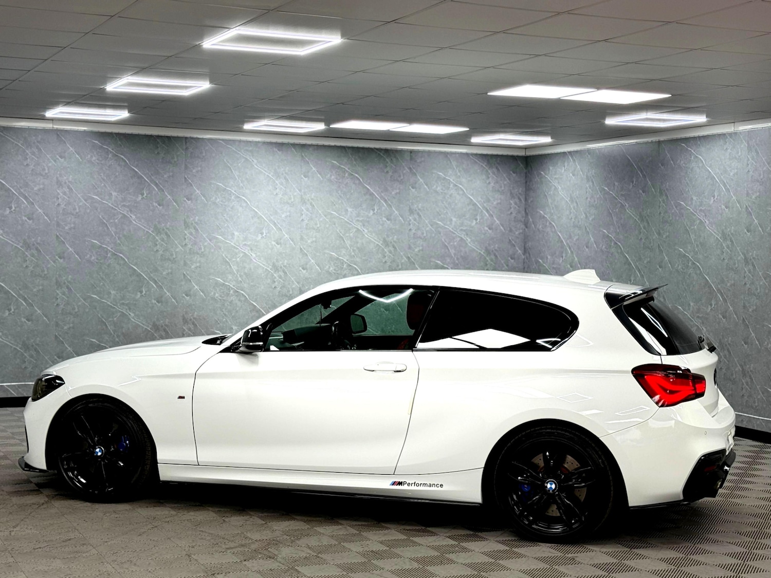 Used BMW 1 Series 2016 for sale - 76165411: Photo 12