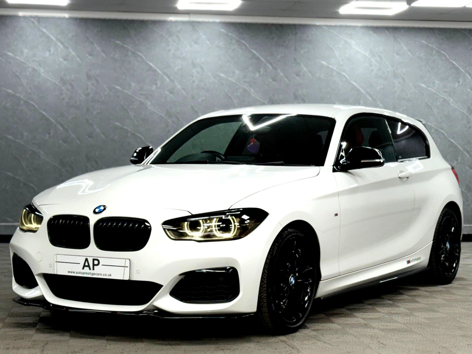 Used BMW 1 Series 2016 for sale - 76165411: Photo 3