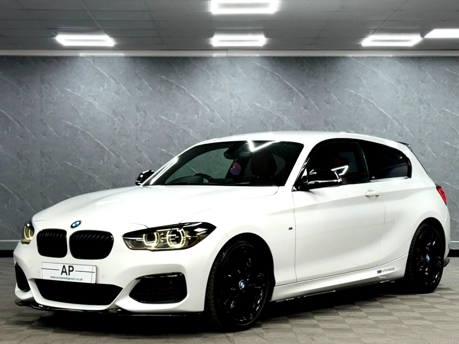 Used BMW 1 Series 2016 for sale - 76165411: Photo 4