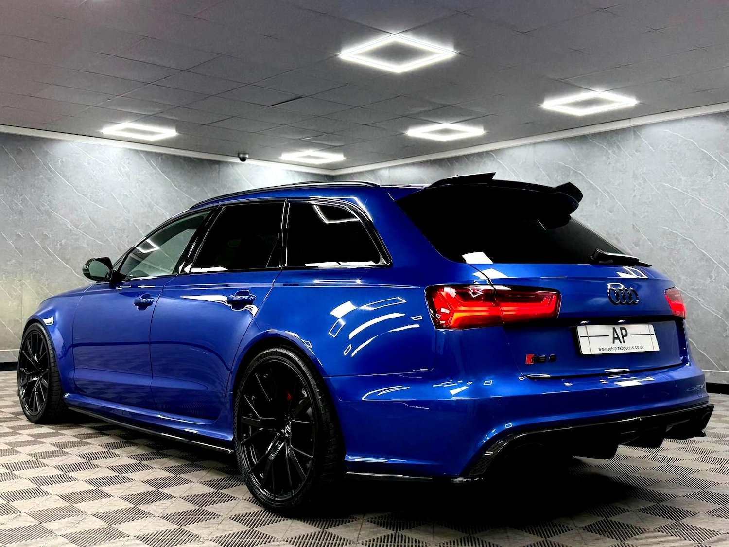 Used Audi RS6 2016 for sale - 78107385: Photo 15