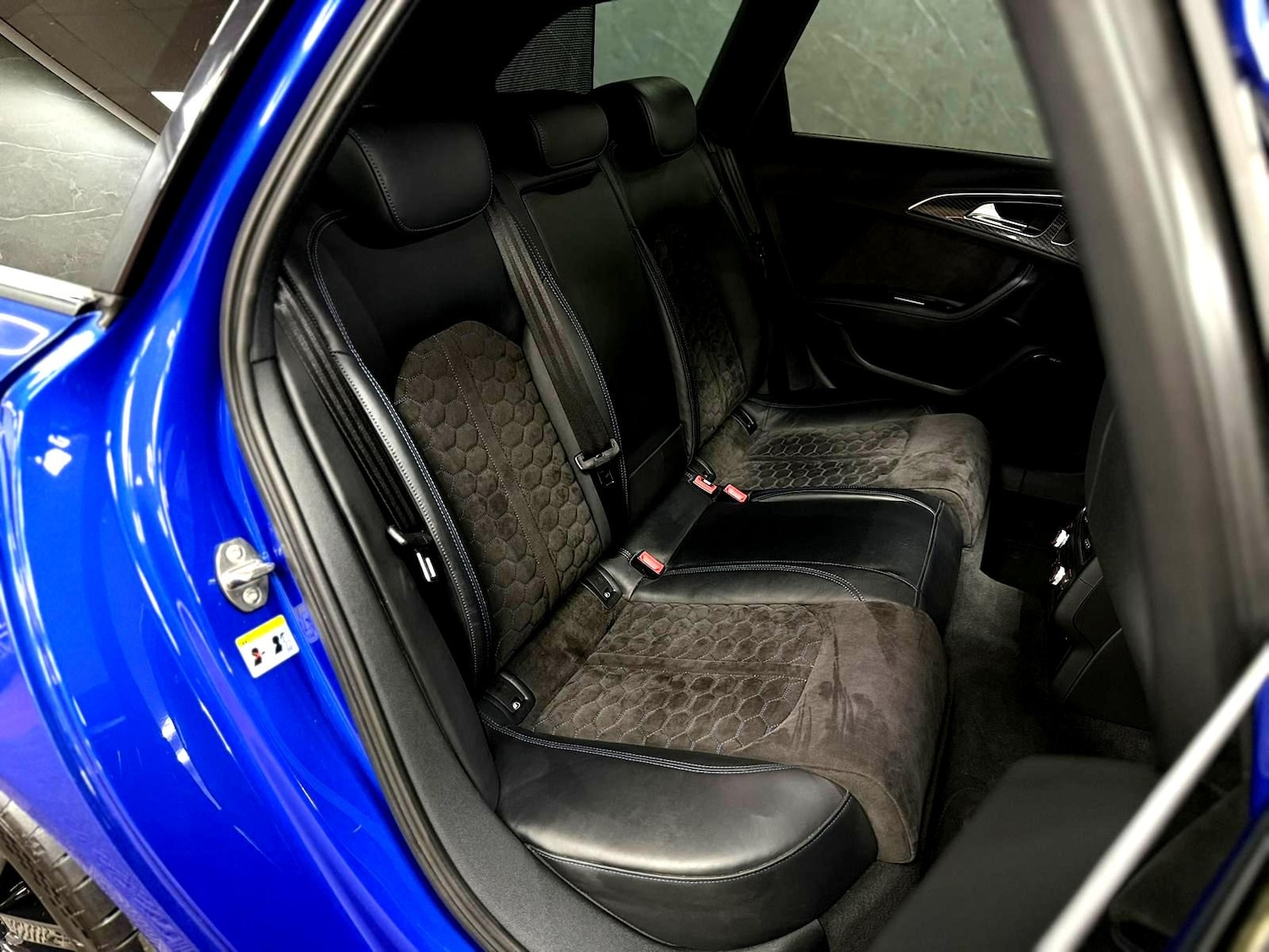 Used Audi RS6 2016 for sale - 78107385: Photo 18