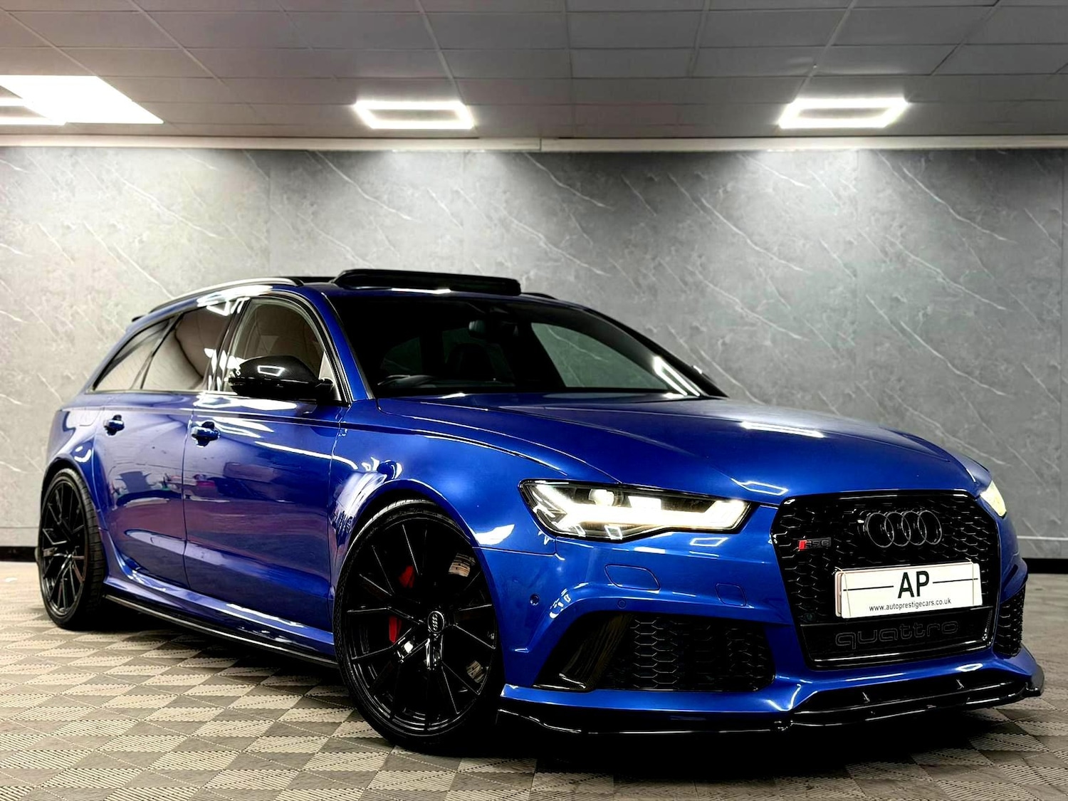 Used Audi RS6 2016 for sale - 78107385: Photo 2