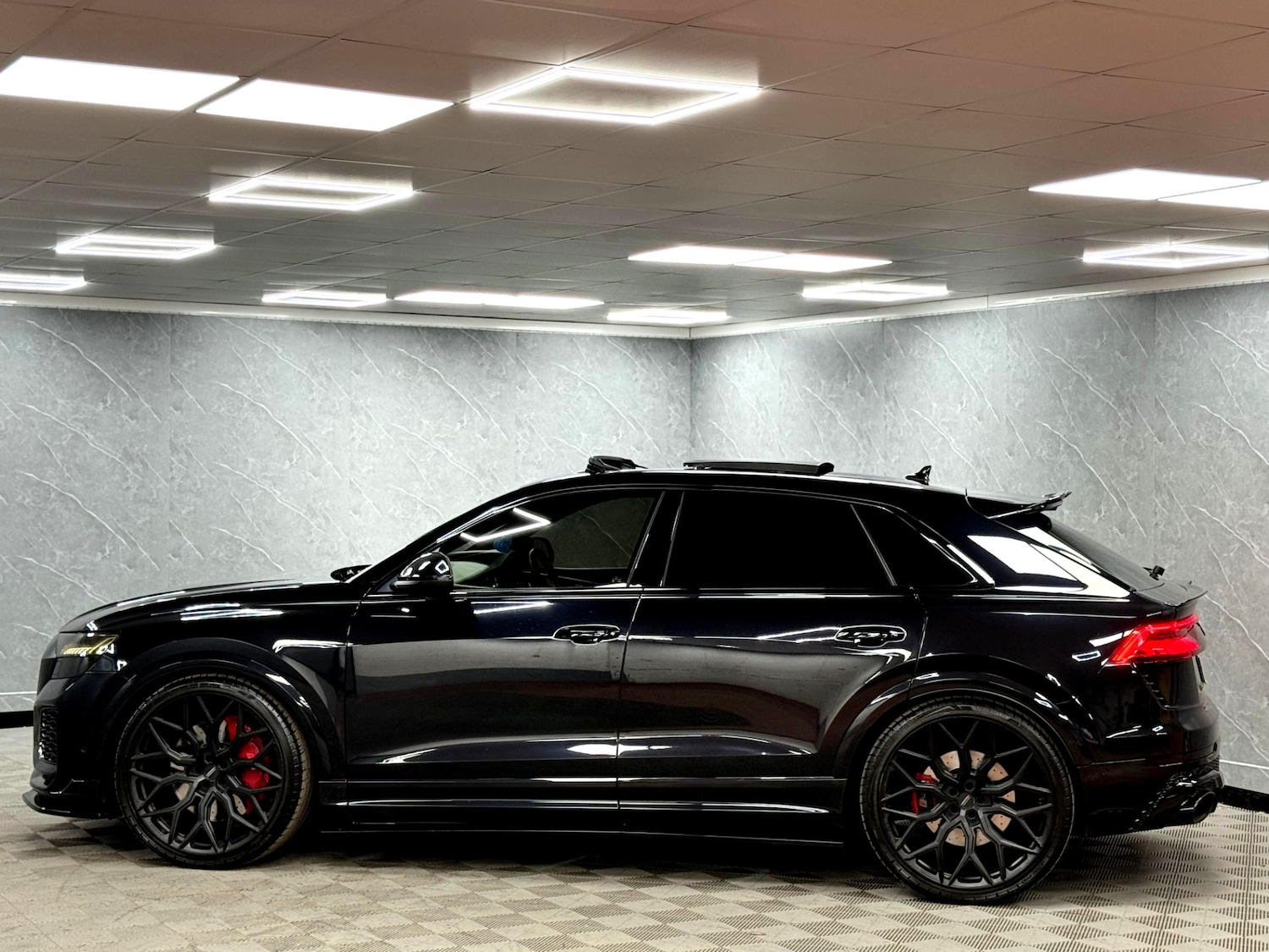 Used Audi RS Q8 2020 for sale - 76098806: Photo 22