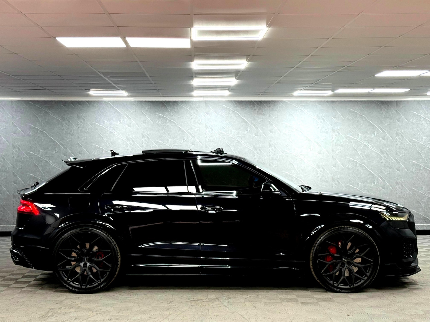 Used Audi RS Q8 2020 for sale - 76098806: Photo 31